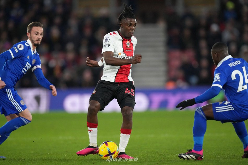 背后的故事 背后的故事