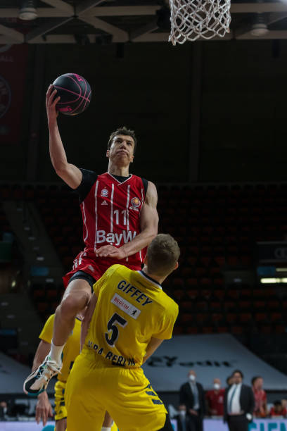 也有欧战中 也有欧战中