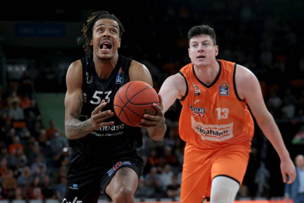 离不开他们 离不开他们