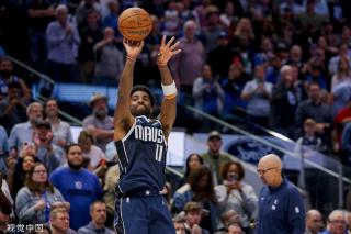 一个鲜明的 一个鲜明的