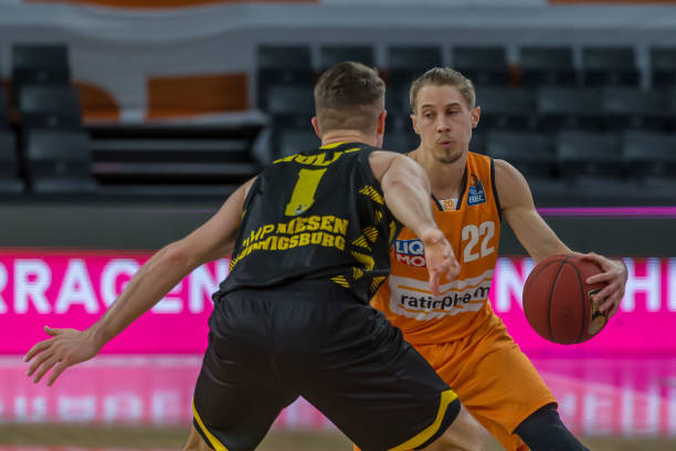 奥尔莫和维 奥尔莫和维